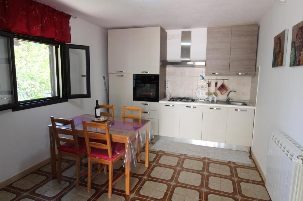 Ferienwohnung Anthiros Affitti Brevi Arenella  Exterior foto
