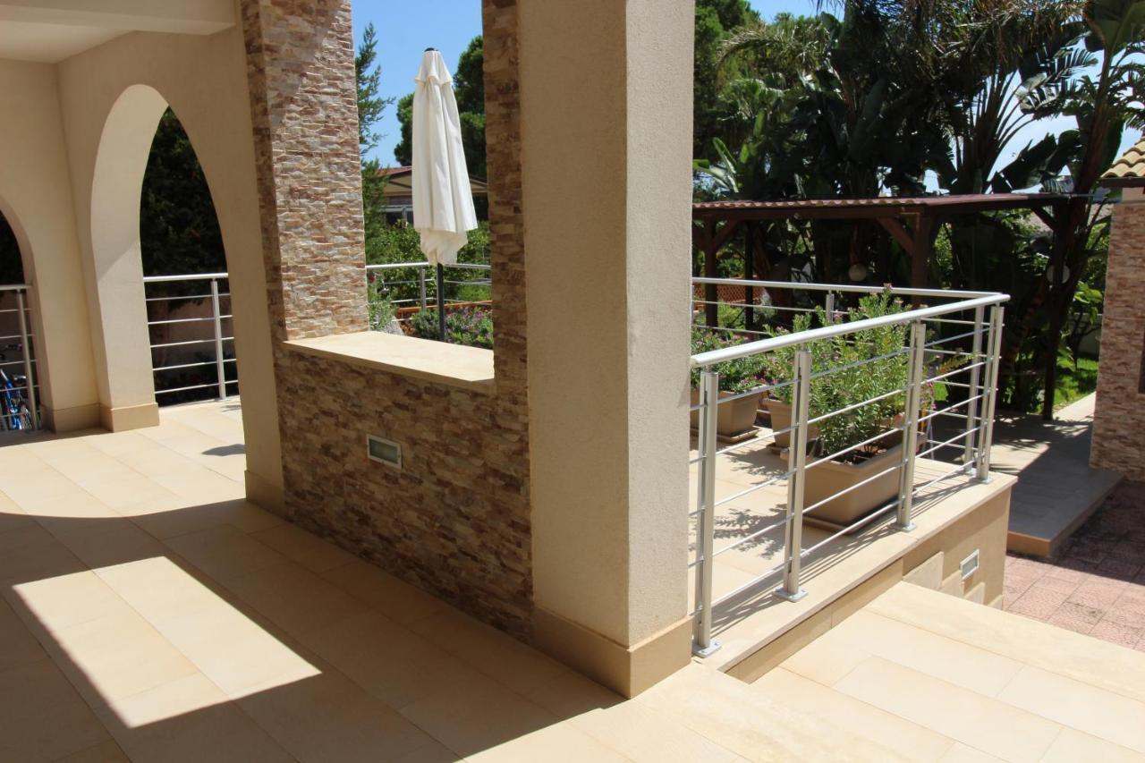 Ferienwohnung Anthiros Affitti Brevi Arenella  Exterior foto